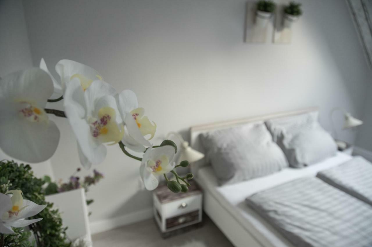 Farmhouse Apartman Apartment เอ็กเกอร์ ภายนอก รูปภาพ